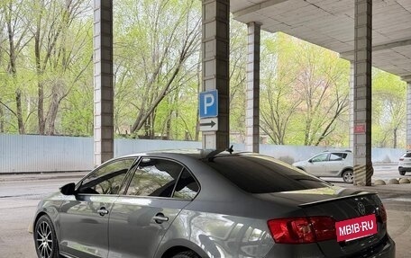 Volkswagen Jetta VI, 2012 год, 1 200 000 рублей, 7 фотография