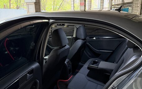 Volkswagen Jetta VI, 2012 год, 1 200 000 рублей, 12 фотография