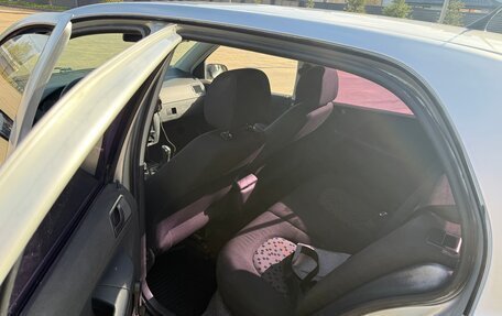 Skoda Fabia I, 2004 год, 260 000 рублей, 10 фотография