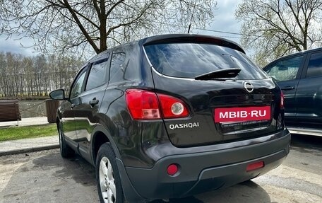 Nissan Qashqai, 2010 год, 830 000 рублей, 2 фотография