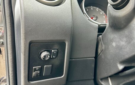 Nissan Qashqai, 2010 год, 830 000 рублей, 22 фотография