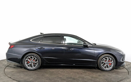 Hyundai Sonata VIII, 2021 год, 2 600 000 рублей, 4 фотография