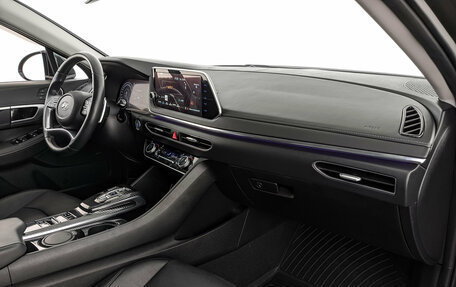 Hyundai Sonata VIII, 2021 год, 2 600 000 рублей, 13 фотография