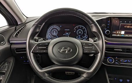 Hyundai Sonata VIII, 2021 год, 2 600 000 рублей, 21 фотография