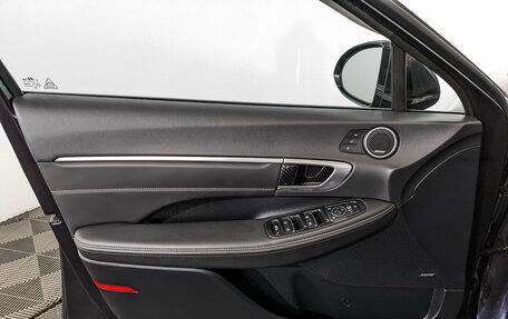 Hyundai Sonata VIII, 2021 год, 2 600 000 рублей, 19 фотография