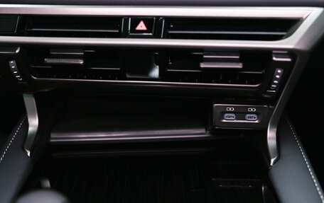 Lexus RX IV рестайлинг, 2025 год, 7 990 000 рублей, 38 фотография