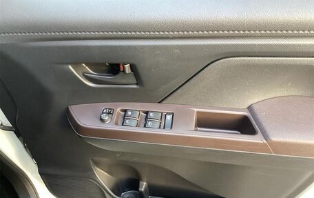 Toyota Tank I, 2019 год, 730 000 рублей, 24 фотография