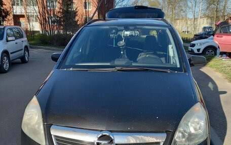 Opel Zafira B, 2007 год, 400 000 рублей, 13 фотография