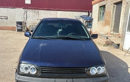 Volkswagen Golf III, 1997 год, 170 000 рублей, 1 фотография
