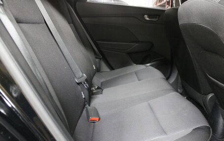 Hyundai Solaris II рестайлинг, 2017 год, 1 225 000 рублей, 12 фотография
