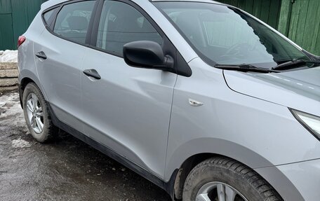 Hyundai ix35 I рестайлинг, 2011 год, 1 300 000 рублей, 3 фотография