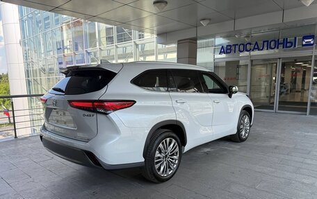 Toyota Highlander, 2026 год, 4 987 000 рублей, 3 фотография