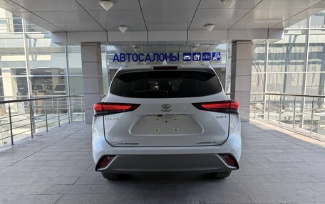 Toyota Highlander, 2026 год, 4 987 000 рублей, 5 фотография