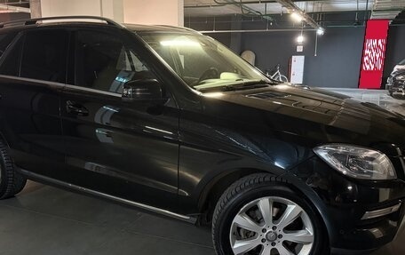 Mercedes-Benz M-Класс, 2014 год, 2 350 000 рублей, 2 фотография