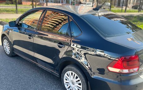 Volkswagen Polo VI (EU Market), 2018 год, 1 385 000 рублей, 2 фотография