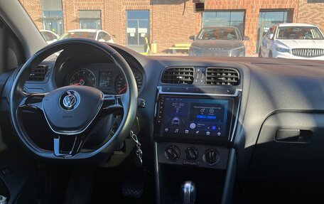 Volkswagen Polo VI (EU Market), 2018 год, 1 385 000 рублей, 8 фотография