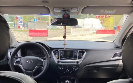 Hyundai Solaris II рестайлинг, 2021 год, 1 170 000 рублей, 10 фотография