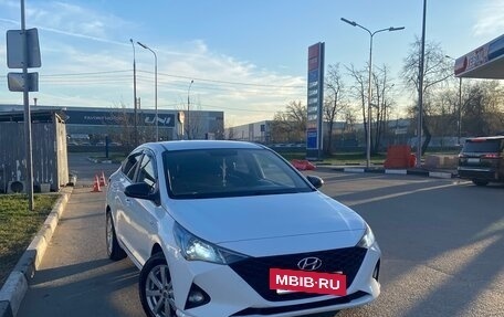 Hyundai Solaris II рестайлинг, 2021 год, 1 170 000 рублей, 8 фотография