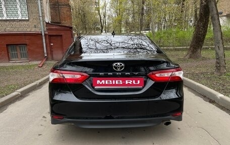 Toyota Camry, 2020 год, 2 200 000 рублей, 6 фотография