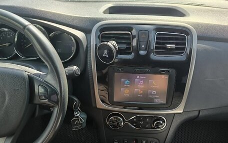 Renault Sandero II рестайлинг, 2015 год, 750 000 рублей, 8 фотография