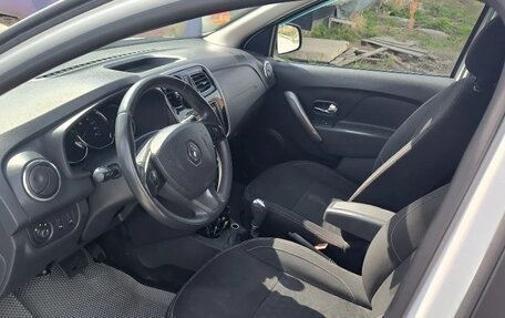 Renault Sandero II рестайлинг, 2015 год, 750 000 рублей, 6 фотография