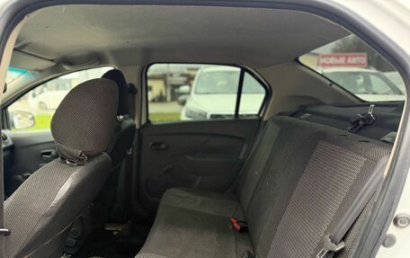 Renault Logan II, 2018 год, 440 000 рублей, 17 фотография