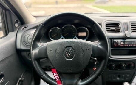 Renault Logan II, 2018 год, 440 000 рублей, 9 фотография