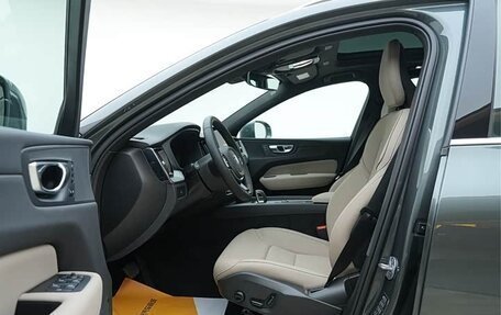 Volvo XC60 II, 2025 год, 5 880 000 рублей, 26 фотография