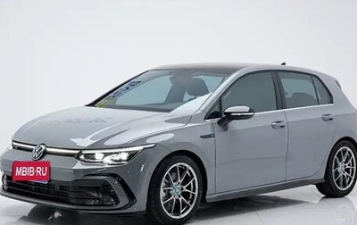 Volkswagen Golf VIII, 2022 год, 1 930 000 рублей, 1 фотография