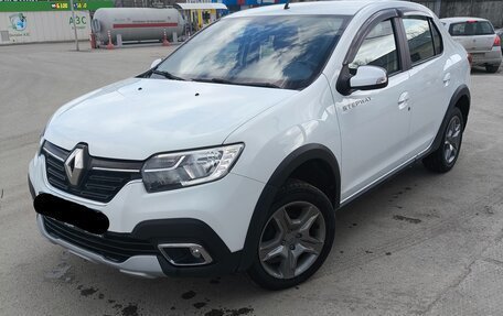 Renault Logan II, 2022 год, 1 500 000 рублей, 1 фотография