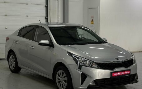 KIA Rio IV, 2021 год, 1 629 000 рублей, 1 фотография