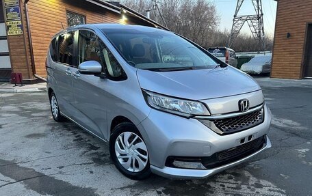 Honda Freed II, 2022 год, 1 499 990 рублей, 5 фотография