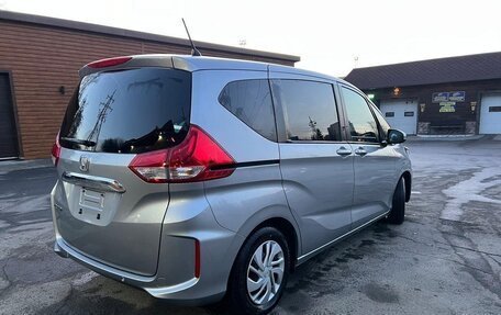 Honda Freed II, 2022 год, 1 499 990 рублей, 7 фотография