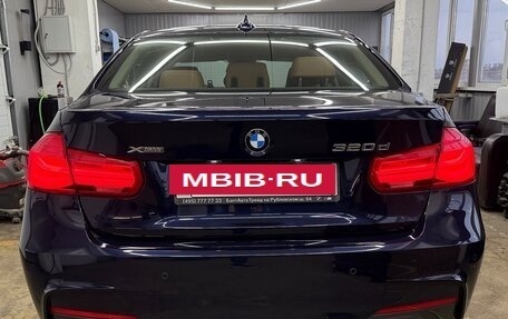 BMW 3 серия, 2016 год, 2 600 000 рублей, 2 фотография