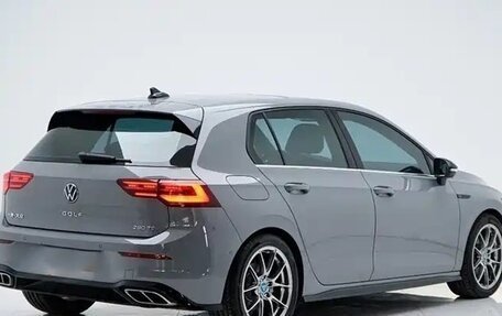 Volkswagen Golf VIII, 2022 год, 1 930 000 рублей, 5 фотография