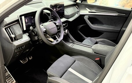 Skoda Kodiaq, 2025 год, 6 500 000 рублей, 13 фотография