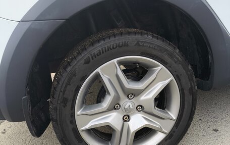 Renault Logan II, 2022 год, 1 500 000 рублей, 7 фотография