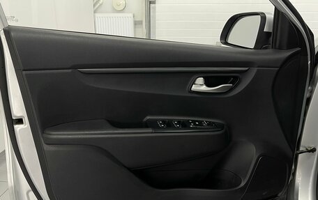 KIA Rio IV, 2021 год, 1 629 000 рублей, 18 фотография