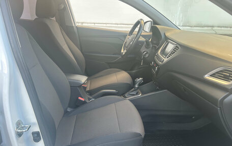 Hyundai Solaris II рестайлинг, 2019 год, 1 550 000 рублей, 16 фотография