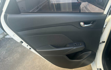 Hyundai Solaris II рестайлинг, 2019 год, 1 550 000 рублей, 18 фотография