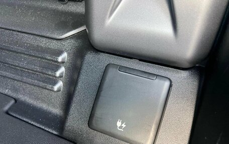 Land Rover Defender II, 2024 год, 14 490 000 рублей, 18 фотография