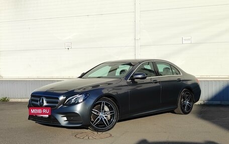 Mercedes-Benz E-Класс, 2016 год, 3 150 000 рублей, 2 фотография