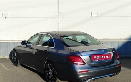 Mercedes-Benz E-Класс, 2016 год, 3 150 000 рублей, 7 фотография