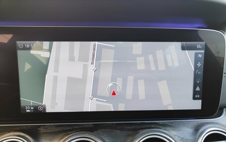 Mercedes-Benz E-Класс, 2016 год, 3 150 000 рублей, 15 фотография