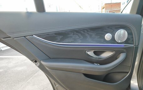 Mercedes-Benz E-Класс, 2016 год, 3 150 000 рублей, 23 фотография