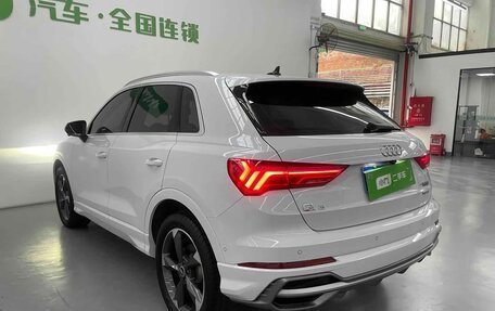 Audi Q3, 2022 год, 2 400 000 рублей, 5 фотография