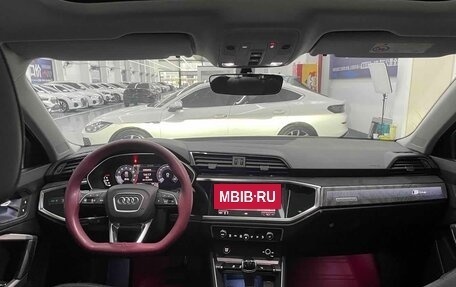 Audi Q3, 2022 год, 2 400 000 рублей, 8 фотография