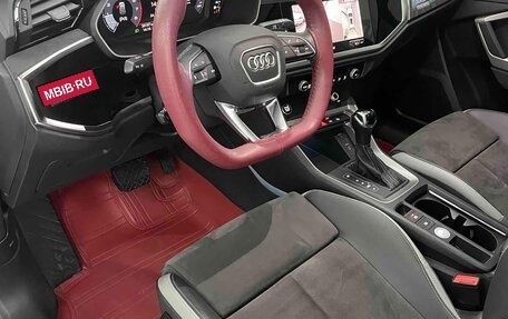 Audi Q3, 2022 год, 2 400 000 рублей, 7 фотография