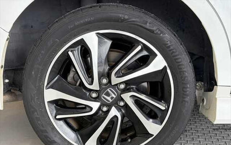 Honda Stepwgn IV, 2017 год, 1 550 000 рублей, 10 фотография