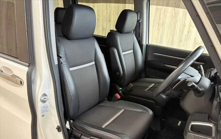 Honda Stepwgn IV, 2017 год, 1 550 000 рублей, 14 фотография